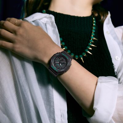 montre casio g shock femme gma 2100 serie gris bracelet résine