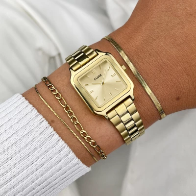 montre cluse gracieuse petite carrée acier doré bracelet doré cadran doré