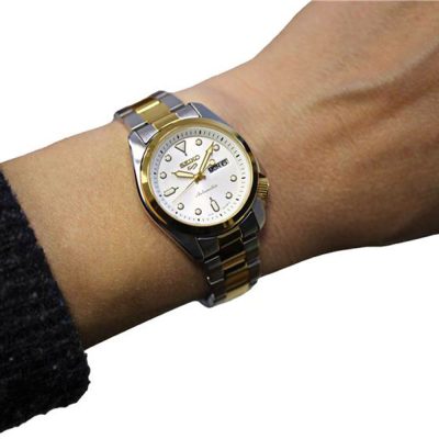 montre seiko 5 femme mini boy acier bicolore automatique 28 mm date