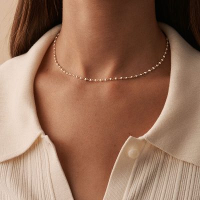 collier agatha ras du cou smarty blanc et doré perlé émail blanc
