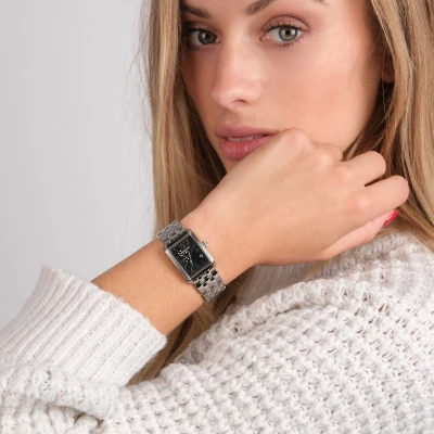 montre Mauboussin rue colette noire et acier femme cadran rectangulaire diamants fond noir