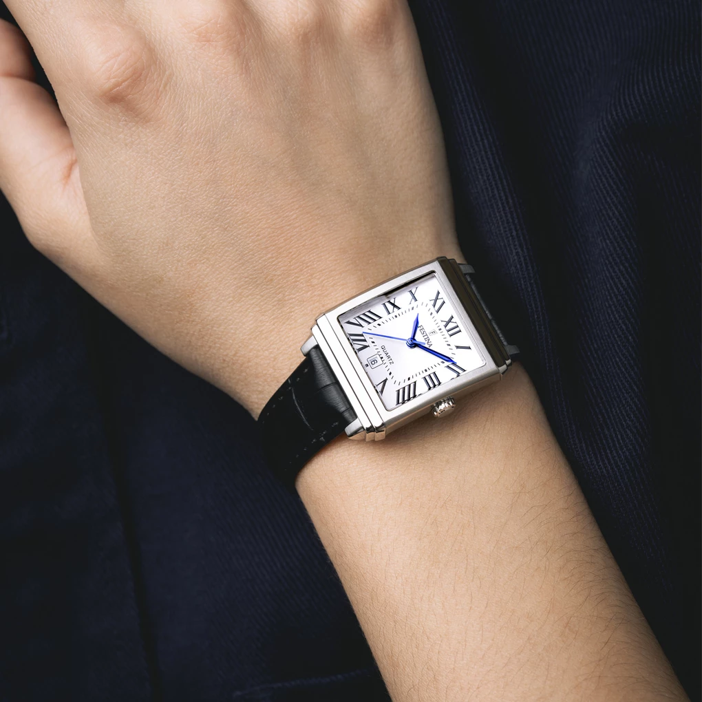 montre festina femme on the square acier et bracelet cuir noir quartz fond blanc