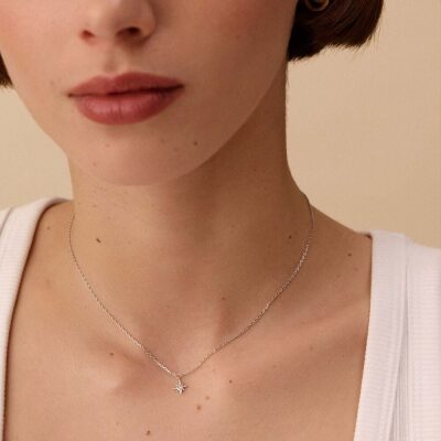 collier agatha ourse mi long argenté étoile argent