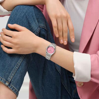 montre swatch femme irony petal charm rose boitier acier cadran fleuri