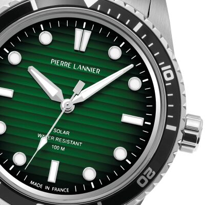 montre pierre lannier homme initi acier et cadran vert quartz solaire