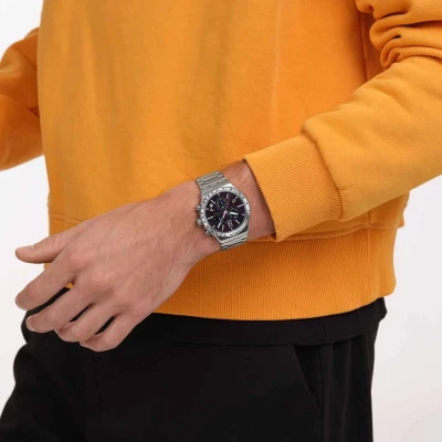 montre swatch irony purple glow chronographe acier 43 mm bracelet acier