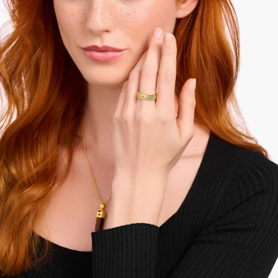 Bague Thomas Sabo ruban plaquée or, ornée de gemmes noires et de motifs