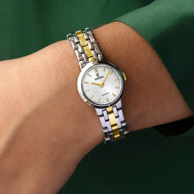 montre festina mademoiselle acier bicolore gris et doré et cadran blanc 23 mm quartz