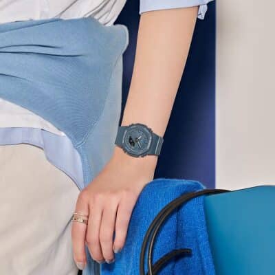 montre casio g shock femme GMA P2100 serie bleu gris 46 mm