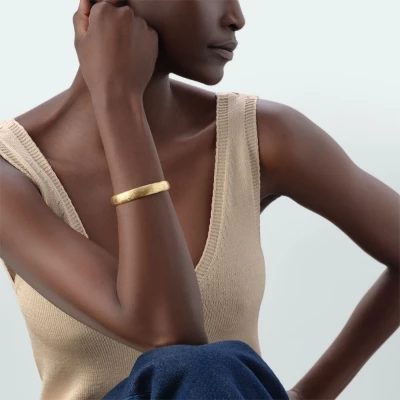 bracelet jonc agatha charlot en laiton doré rigide strié